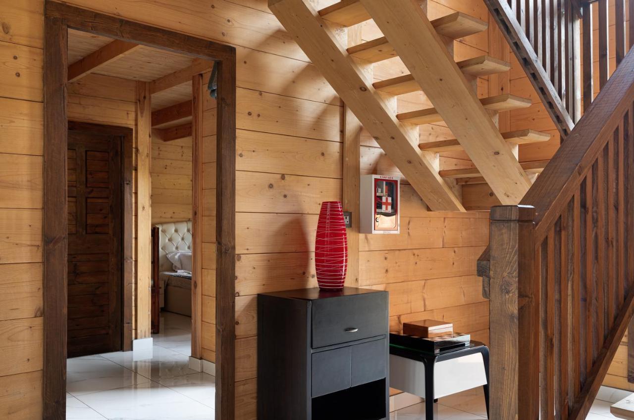 The Pine Loft Villa Бангалор Екстериор снимка