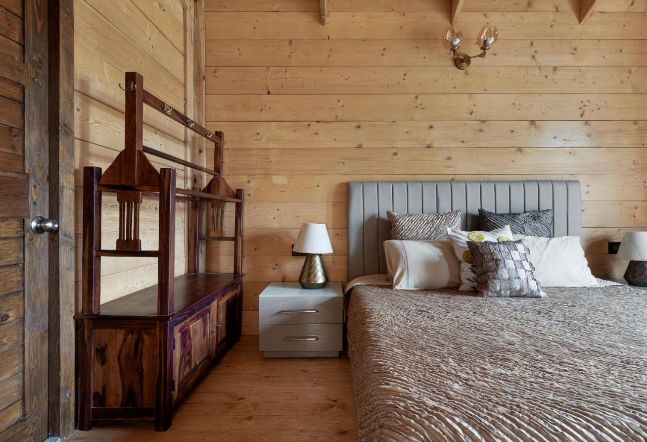 The Pine Loft Villa Бангалор Екстериор снимка